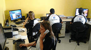 Foto do escritório e equipe da Eletricista